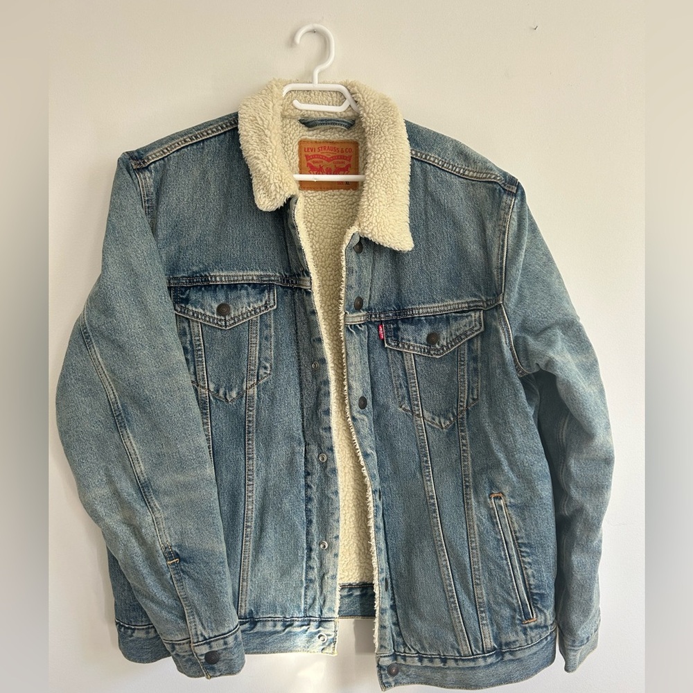 Levi’s Sherpa Trucker Jacket